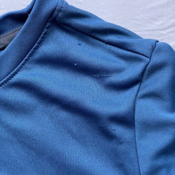 Cat and Jack Boys Blue Dinosaur short sleeve Raglan Shirt Medium (8-10) - Picture 3 of 5